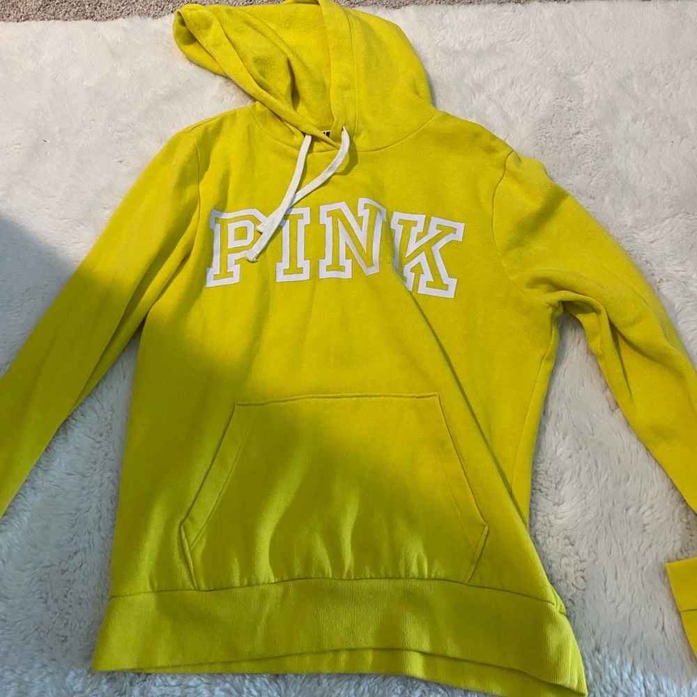 Yellow sweatshirt PINK